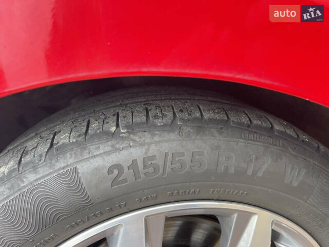 Червоний Фольксваген Пассат, об'ємом двигуна 1.97 л та пробігом 241 тис. км за 22500 $, фото 33 на Automoto.ua