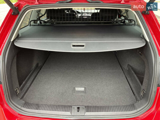 Червоний Фольксваген Пассат, об'ємом двигуна 1.97 л та пробігом 241 тис. км за 22500 $, фото 21 на Automoto.ua