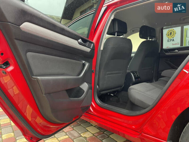 Червоний Фольксваген Пассат, об'ємом двигуна 1.97 л та пробігом 241 тис. км за 22500 $, фото 26 на Automoto.ua