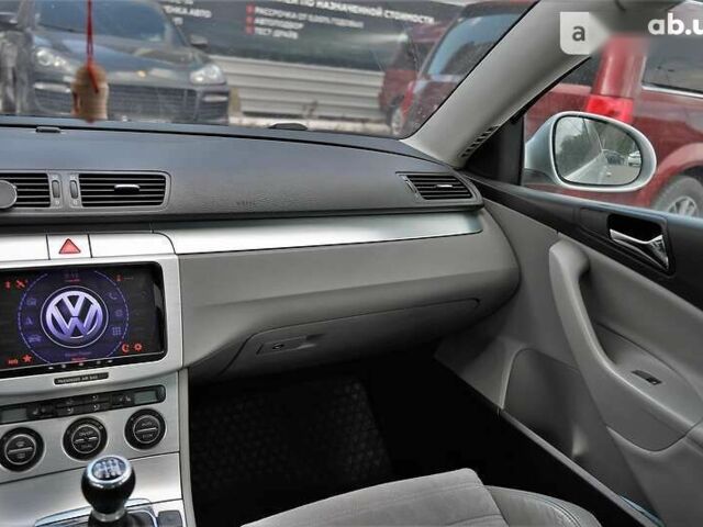 Фольксваген Пассат, объемом двигателя 0 л и пробегом 295 тыс. км за 8000 $, фото 13 на Automoto.ua