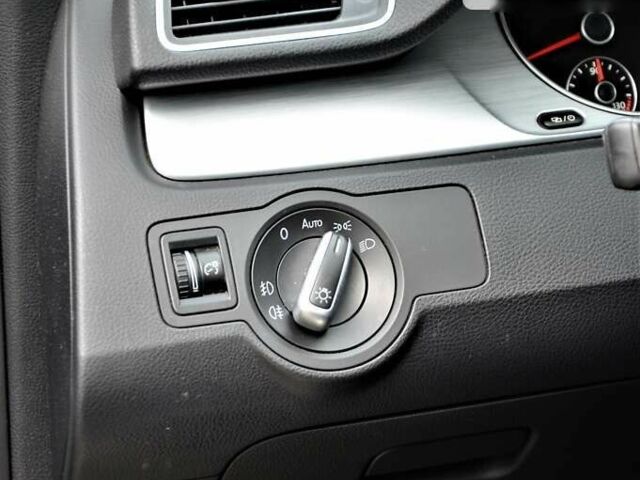 Фольксваген Пассат, объемом двигателя 2 л и пробегом 263 тыс. км за 14999 $, фото 18 на Automoto.ua