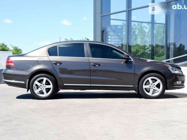 Фольксваген Пассат, объемом двигателя 1.8 л и пробегом 180 тыс. км за 9800 $, фото 4 на Automoto.ua