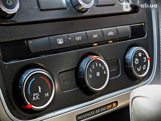 Фольксваген Пассат, объемом двигателя 2.5 л и пробегом 330 тыс. км за 10800 $, фото 10 на Automoto.ua