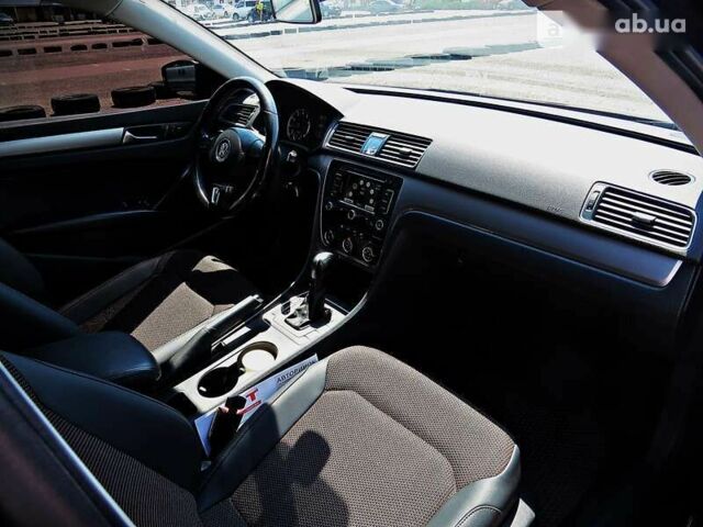 Фольксваген Пассат, объемом двигателя 2.5 л и пробегом 330 тыс. км за 10800 $, фото 17 на Automoto.ua