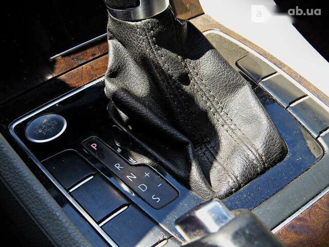 Фольксваген Пассат, объемом двигателя 2 л и пробегом 214 тыс. км за 13950 $, фото 12 на Automoto.ua