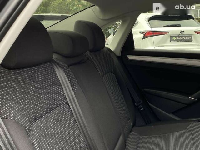 Фольксваген Пассат, объемом двигателя 1.8 л и пробегом 150 тыс. км за 14300 $, фото 23 на Automoto.ua