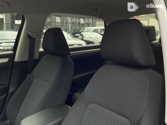 Фольксваген Пассат, объемом двигателя 1.8 л и пробегом 150 тыс. км за 14300 $, фото 18 на Automoto.ua