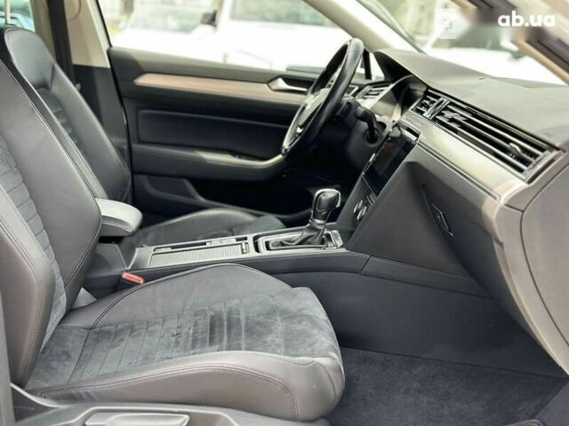 Фольксваген Пассат, объемом двигателя 2 л и пробегом 193 тыс. км за 22800 $, фото 18 на Automoto.ua