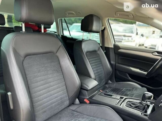 Фольксваген Пассат, объемом двигателя 2 л и пробегом 193 тыс. км за 22800 $, фото 19 на Automoto.ua