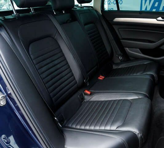 Фольксваген Пассат, объемом двигателя 1.6 л и пробегом 199 тыс. км за 18900 $, фото 12 на Automoto.ua