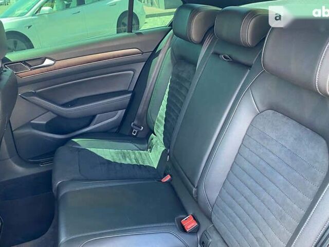 Фольксваген Пассат, объемом двигателя 1.8 л и пробегом 186 тыс. км за 41000 $, фото 22 на Automoto.ua