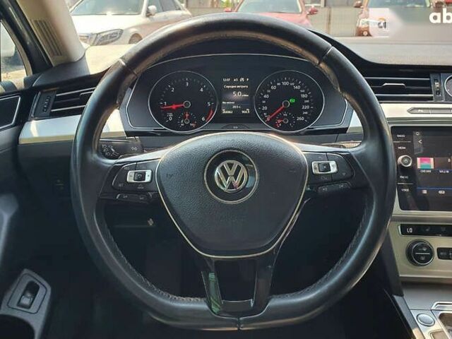 Фольксваген Пассат, объемом двигателя 2 л и пробегом 269 тыс. км за 17500 $, фото 17 на Automoto.ua