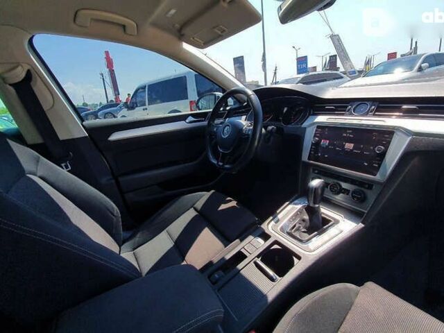 Фольксваген Пассат, объемом двигателя 2 л и пробегом 269 тыс. км за 17500 $, фото 20 на Automoto.ua