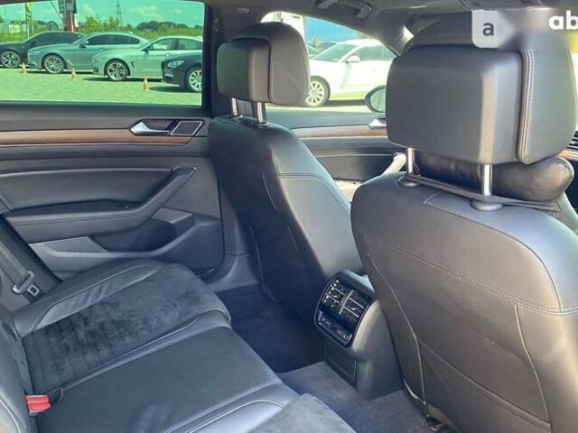 Фольксваген Пассат, объемом двигателя 1.8 л и пробегом 186 тыс. км за 41000 $, фото 18 на Automoto.ua