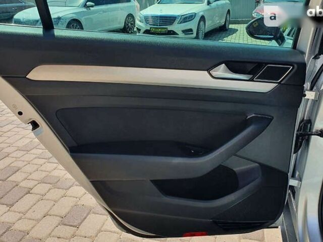 Фольксваген Пассат, объемом двигателя 2 л и пробегом 269 тыс. км за 17500 $, фото 21 на Automoto.ua