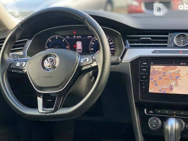 Фольксваген Пассат, объемом двигателя 2 л и пробегом 172 тыс. км за 27500 $, фото 14 на Automoto.ua