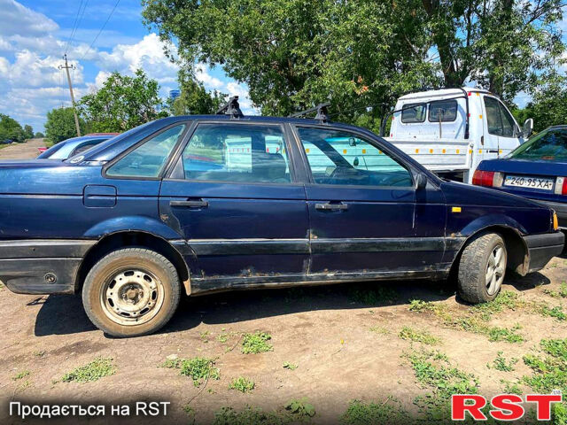 Фольксваген Пассат, объемом двигателя 1.8 л и пробегом 855 тыс. км за 650 $, фото 1 на Automoto.ua
