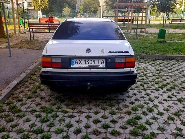 Фольксваген Пассат, объемом двигателя 1.8 л и пробегом 400 тыс. км за 1200 $, фото 4 на Automoto.ua