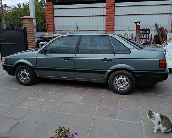 Фольксваген Пассат, объемом двигателя 1.6 л и пробегом 339 тыс. км за 1800 $, фото 6 на Automoto.ua