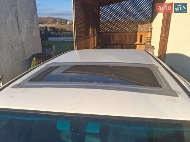 Фольксваген Пассат, объемом двигателя 1.6 л и пробегом 325 тыс. км за 600 $, фото 1 на Automoto.ua