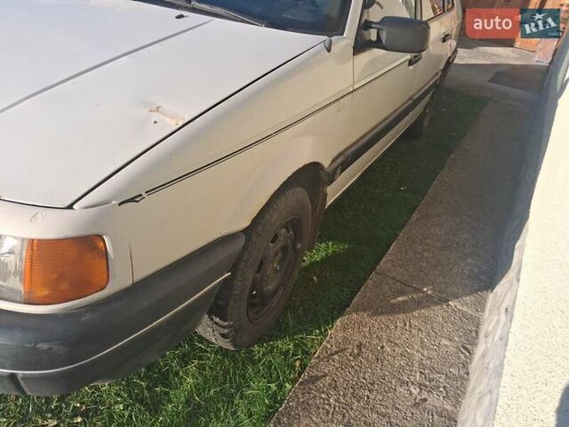 Фольксваген Пассат, объемом двигателя 1.6 л и пробегом 325 тыс. км за 600 $, фото 10 на Automoto.ua