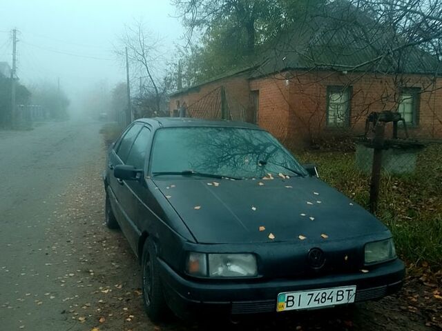 Фольксваген Пассат, объемом двигателя 1.8 л и пробегом 358 тыс. км за 1400 $, фото 1 на Automoto.ua