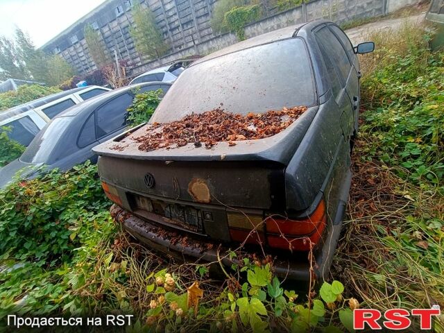Фольксваген Пассат, объемом двигателя 2 л и пробегом 0 тыс. км за 500 $, фото 1 на Automoto.ua