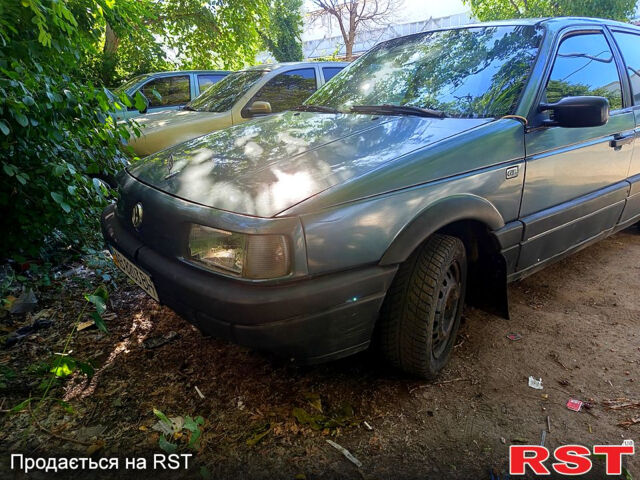 Фольксваген Пассат, объемом двигателя 1.8 л и пробегом 235 тыс. км за 1550 $, фото 1 на Automoto.ua