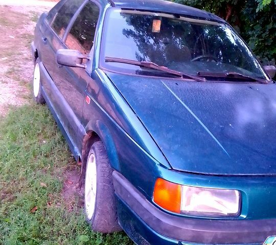 Фольксваген Пассат 1992 в Черновцах на Automoto.ua Фольксваген Пассат, объемом двигателя 1.8 л и пробегом 100 тыс. км за 1400 $, фото 8 на Automoto.ua