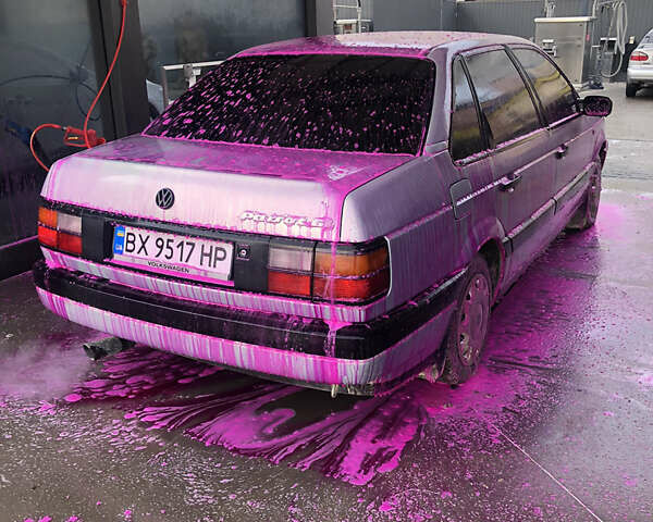 Фольксваген Пассат, об'ємом двигуна 1.8 л та пробігом 300 тис. км за 1400 $, фото 1 на Automoto.ua