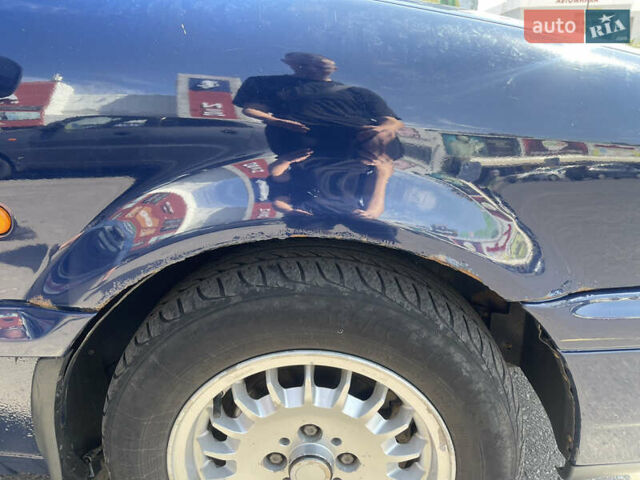 Фольксваген Пассат, объемом двигателя 1.98 л и пробегом 256 тыс. км за 3000 $, фото 5 на Automoto.ua