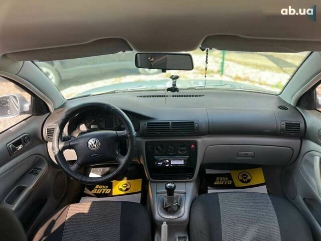 Фольксваген Пассат, объемом двигателя 1.6 л и пробегом 201 тыс. км за 3200 $, фото 11 на Automoto.ua
