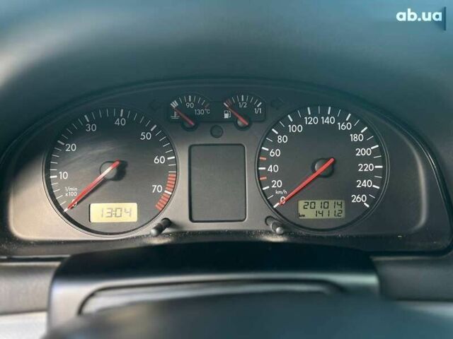 Фольксваген Пассат, объемом двигателя 1.6 л и пробегом 201 тыс. км за 3200 $, фото 9 на Automoto.ua
