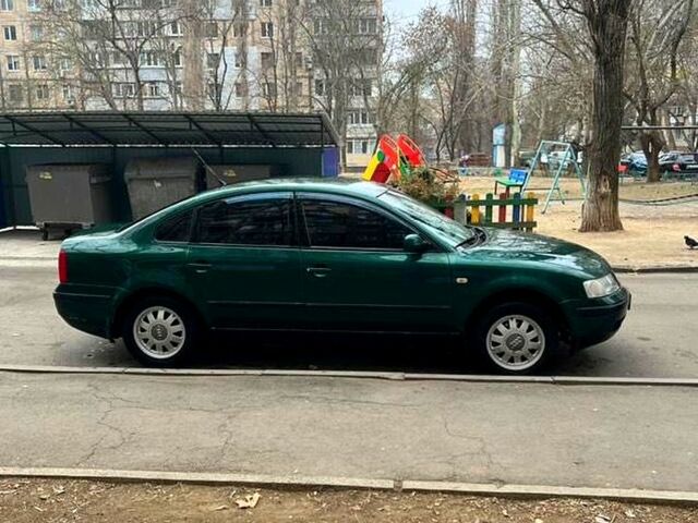 Фольксваген Пассат, объемом двигателя 18 л и пробегом 0 тыс. км за 1850 $, фото 5 на Automoto.ua