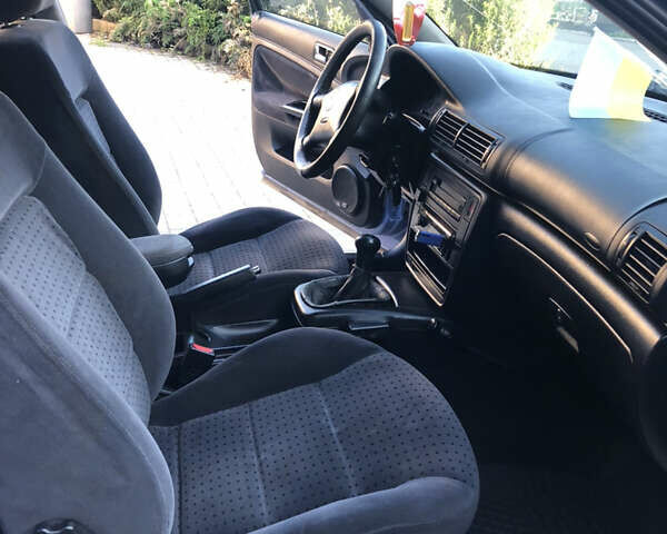 Фольксваген Пассат, объемом двигателя 1.8 л и пробегом 407 тыс. км за 2700 $, фото 11 на Automoto.ua