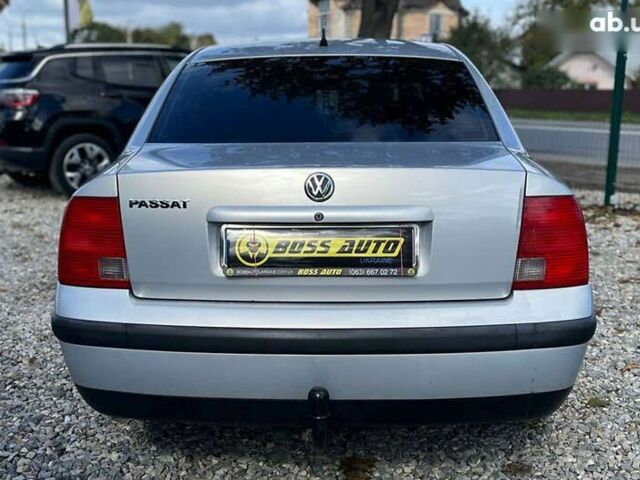 Фольксваген Пассат, объемом двигателя 1.6 л и пробегом 201 тыс. км за 3200 $, фото 4 на Automoto.ua