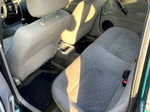 Фольксваген Пассат, объемом двигателя 1.6 л и пробегом 0 тыс. км за 1450 $, фото 5 на Automoto.ua