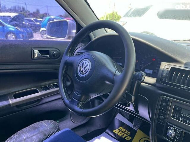 Фольксваген Пассат, объемом двигателя 1.8 л и пробегом 268 тыс. км за 4200 $, фото 23 на Automoto.ua