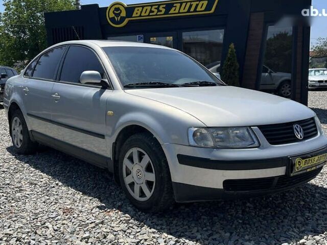 Фольксваген Пассат, объемом двигателя 1.8 л и пробегом 268 тыс. км за 4200 $, фото 2 на Automoto.ua