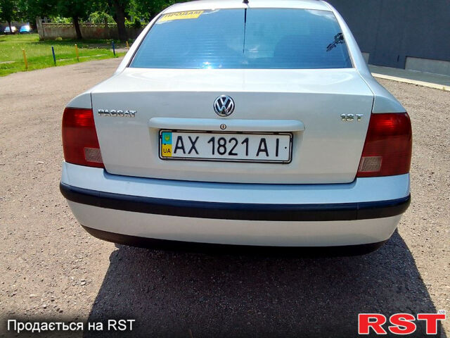 Фольксваген Пассат, объемом двигателя 1.8 л и пробегом 380 тыс. км за 3700 $, фото 4 на Automoto.ua