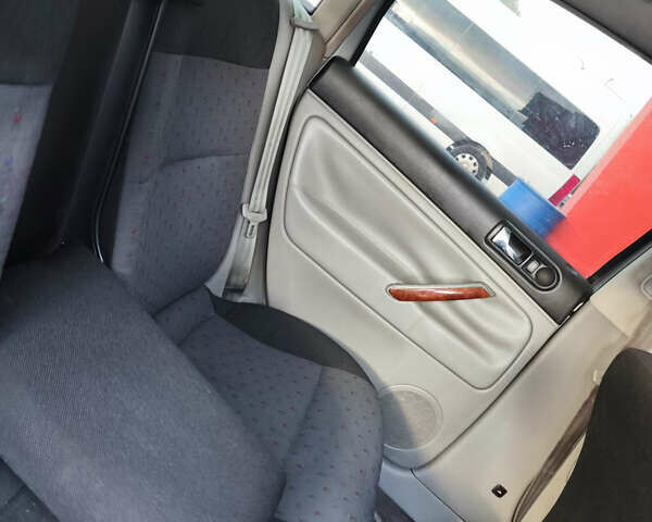 Фольксваген Пассат, об'ємом двигуна 1.9 л та пробігом 355 тис. км за 4100 $, фото 4 на Automoto.ua