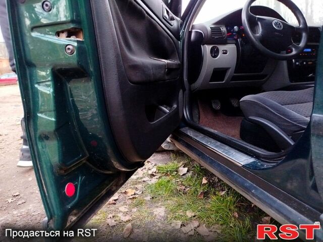 Фольксваген Пассат, объемом двигателя 1.8 л и пробегом 148 тыс. км за 3500 $, фото 10 на Automoto.ua