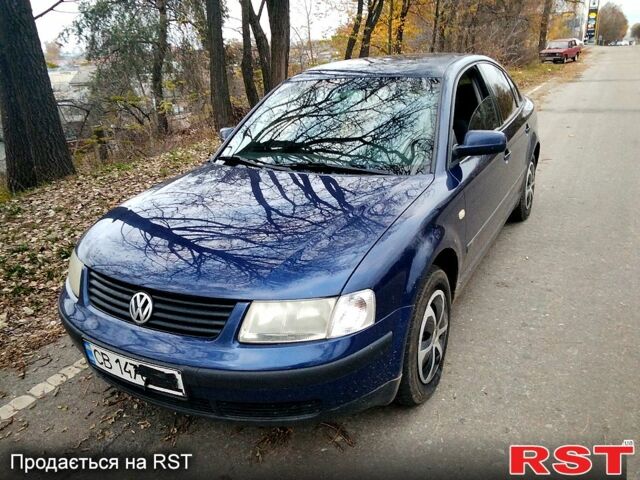 Фольксваген Пассат, объемом двигателя 1.6 л и пробегом 305 тыс. км за 4000 $, фото 11 на Automoto.ua