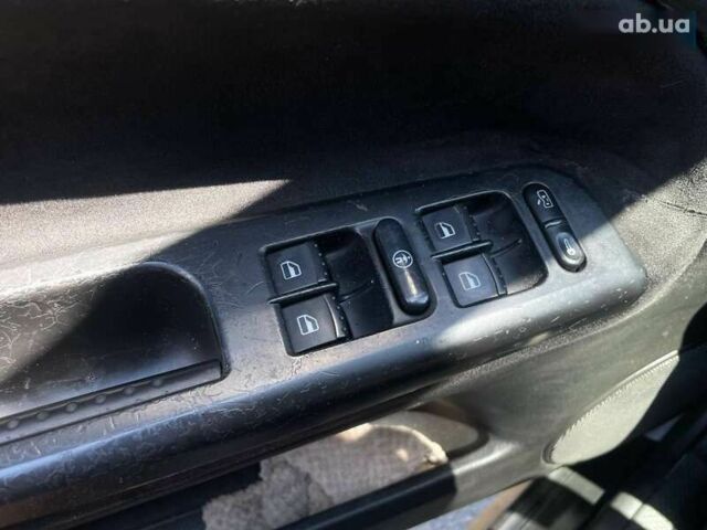 Фольксваген Пассат, объемом двигателя 0 л и пробегом 418 тыс. км за 3799 $, фото 11 на Automoto.ua