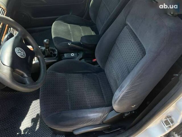 Фольксваген Пассат, объемом двигателя 0 л и пробегом 418 тыс. км за 3799 $, фото 14 на Automoto.ua