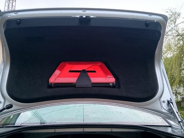 Фольксваген Пассат, объемом двигателя 2 л и пробегом 200 тыс. км за 4700 $, фото 5 на Automoto.ua