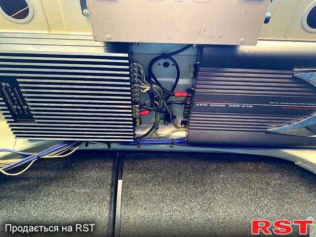 Фольксваген Пассат, об'ємом двигуна 1.8 л та пробігом 340 тис. км за 3900 $, фото 8 на Automoto.ua