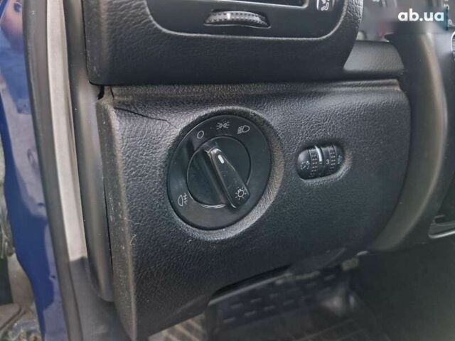 Фольксваген Пассат, объемом двигателя 2 л и пробегом 291 тыс. км за 4199 $, фото 16 на Automoto.ua