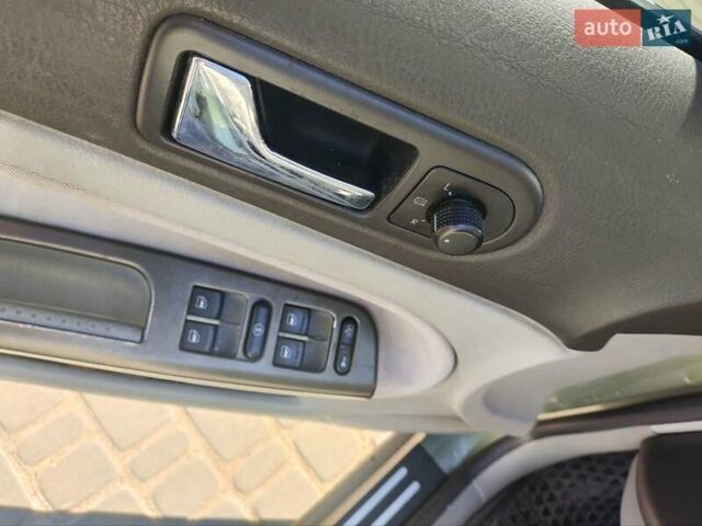 Фольксваген Пассат, об'ємом двигуна 1.6 л та пробігом 270 тис. км за 4000 $, фото 2 на Automoto.ua