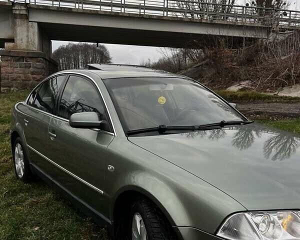 Фольксваген Пассат, объемом двигателя 1.8 л и пробегом 340 тыс. км за 4500 $, фото 1 на Automoto.ua